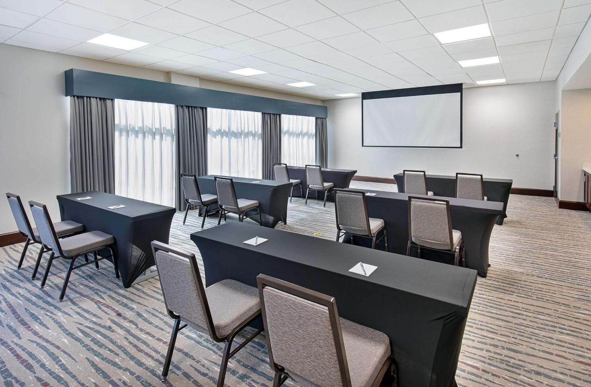 Homewood Suites By Hilton Atlanta Perimeter Center Sandy Springs Exterior foto